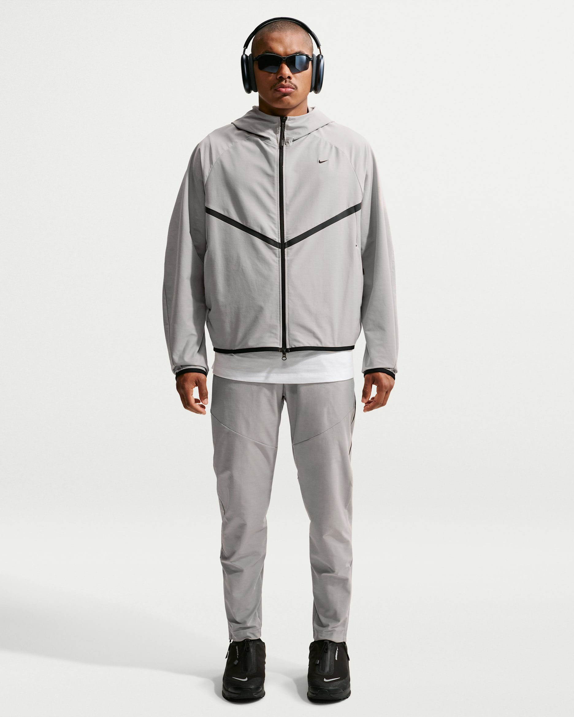 Nike Tech Men's Dri-FIT Shori Knit Pants. Nike CA
